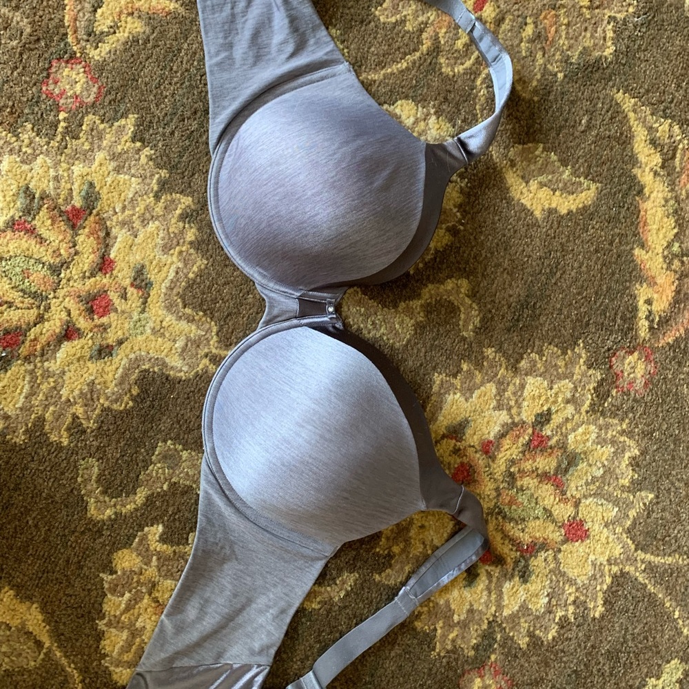 Vanity Fair 38DD Bra